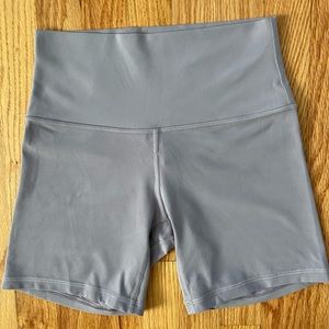 Lululemon Align Short 6” size 6